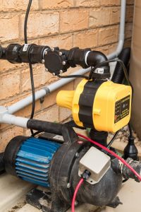Flow sensor attached to pump output
